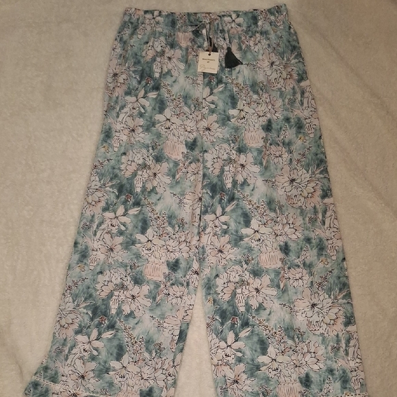 Cost Plus World Market Floral Pajama Pants - Green and White - Picture 1 of 6